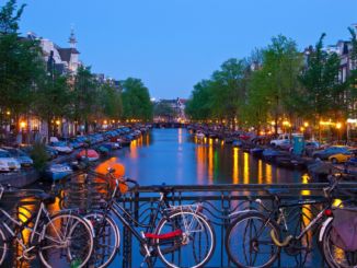 bilden föreställer en cykel i Amsterdam